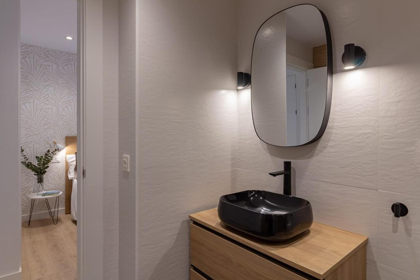 Room4You By Asturias Holidays Oviedo Esterno foto