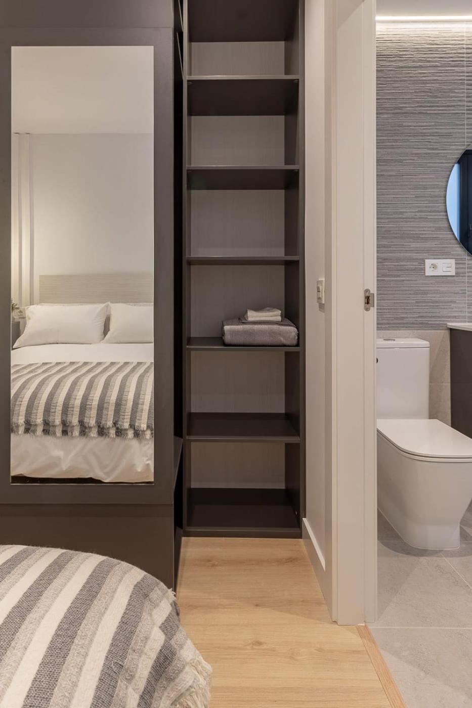 Room4You By Asturias Holidays Oviedo Esterno foto