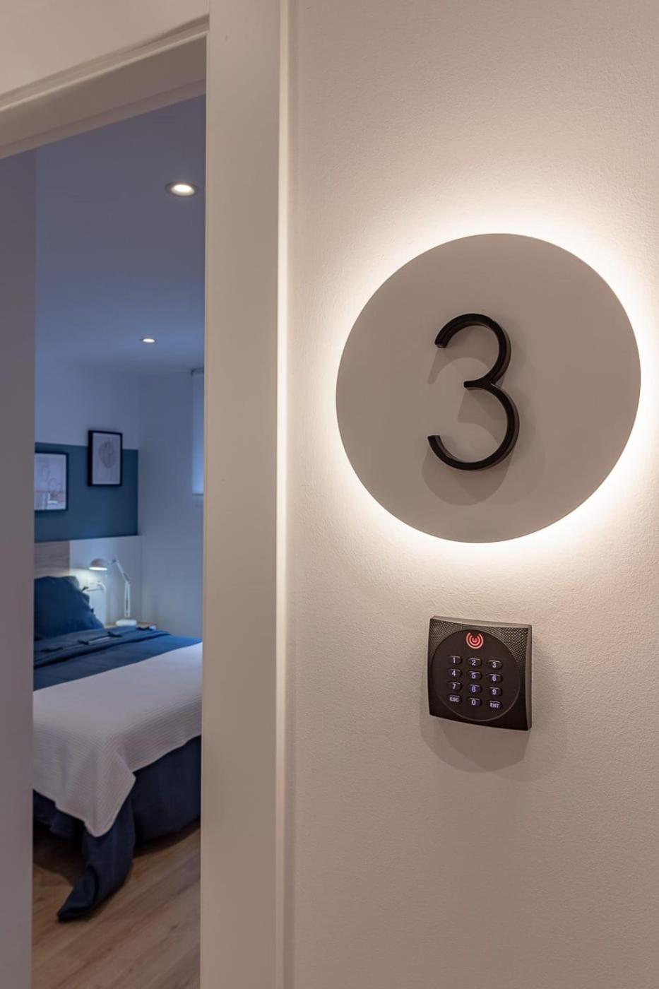 Room4You By Asturias Holidays Oviedo Esterno foto