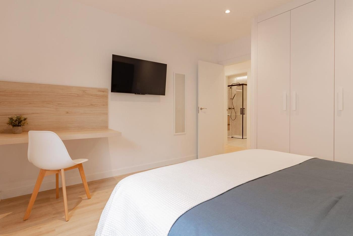 Room4You By Asturias Holidays Oviedo Esterno foto